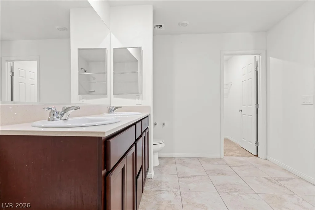 2951 Saltillo, Las Vegas, NV 89121