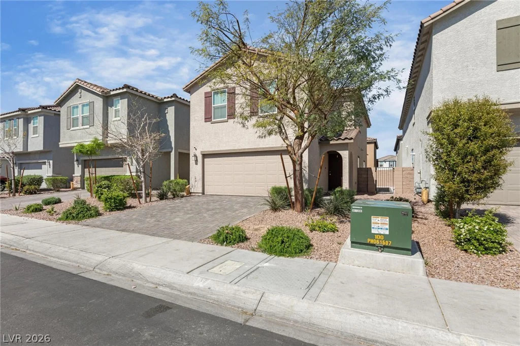 2951 Saltillo, Las Vegas, NV 89121
