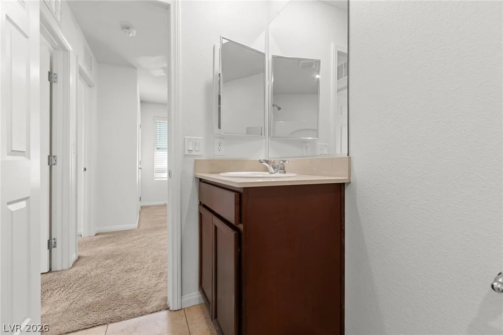 2951 Saltillo, Las Vegas, NV 89121
