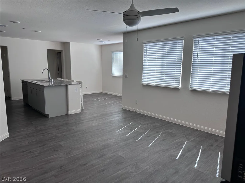 5637 Thunder Blue, Las Vegas, NV 89122