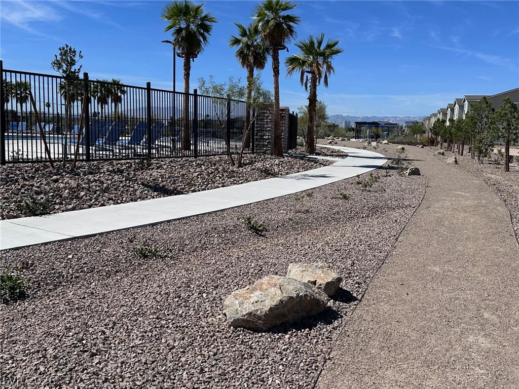 5637 Thunder Blue, Las Vegas, NV 89122