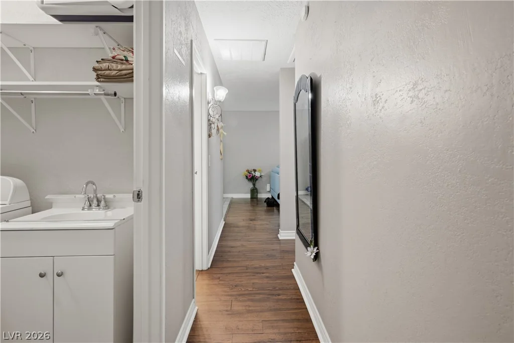 3936 Voxna, Las Vegas, NV 89119