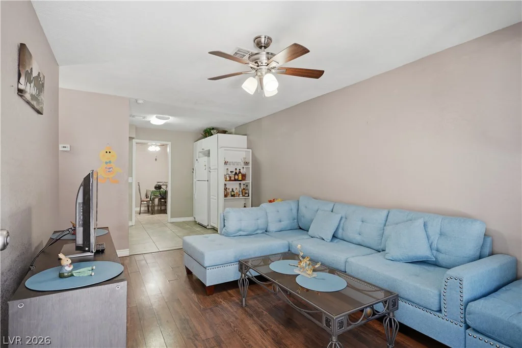 3936 Voxna, Las Vegas, NV 89119
