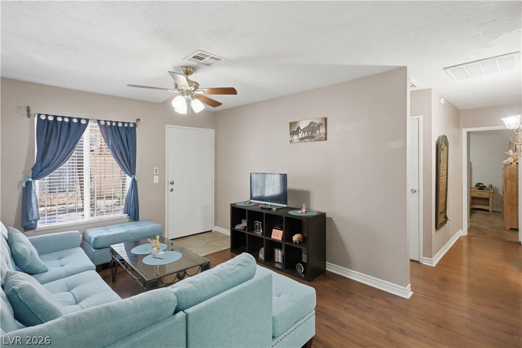 3936 Voxna, Las Vegas, NV 89119