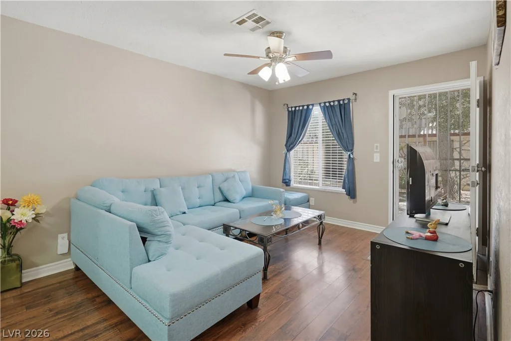 3936 Voxna, Las Vegas, NV 89119