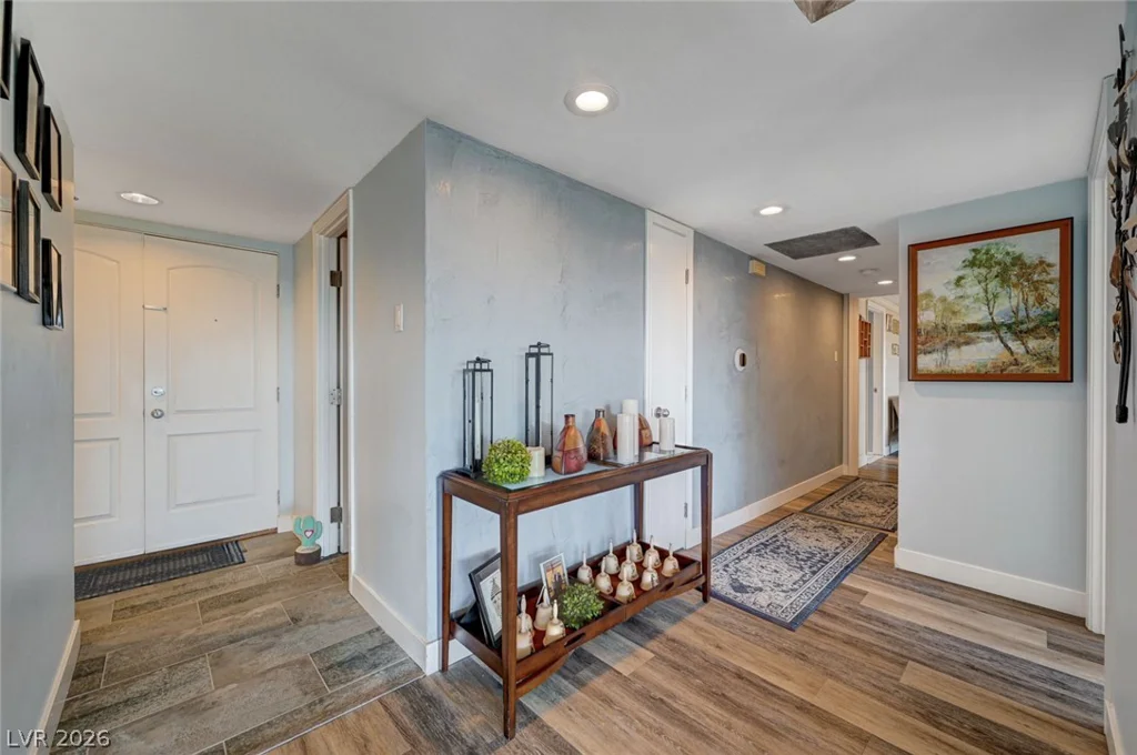 3111 Bel Air, Las Vegas, NV 89109