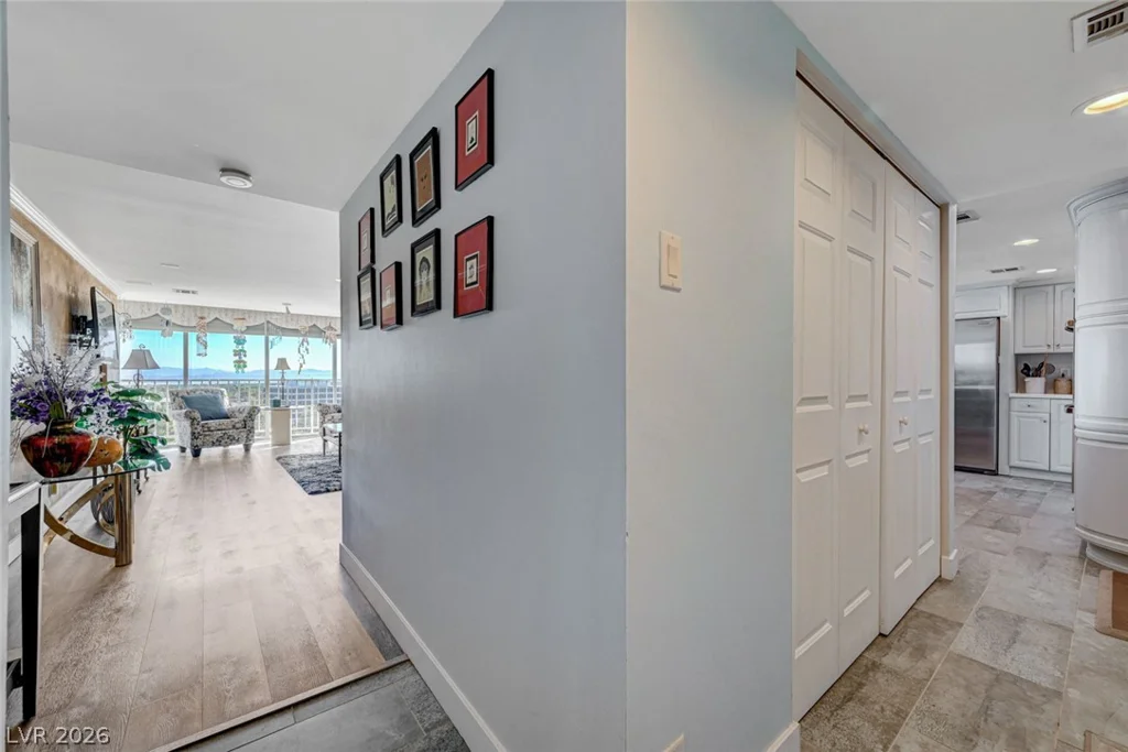 3111 Bel Air, Las Vegas, NV 89109
