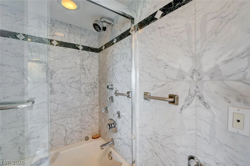 3111 Bel Air, Las Vegas, NV 89109