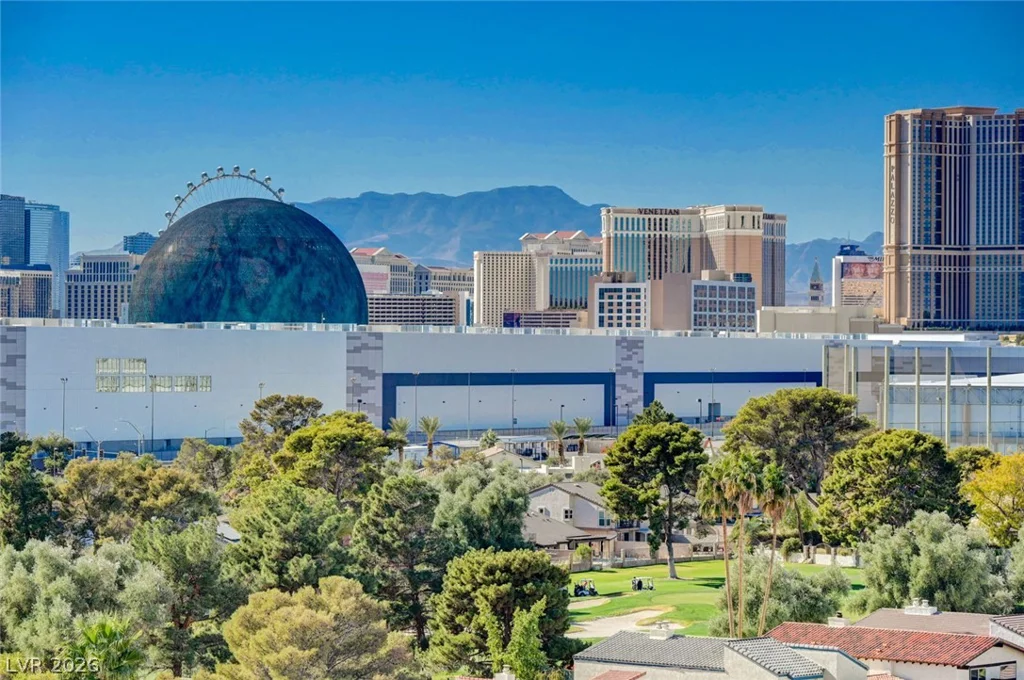 3111 Bel Air, Las Vegas, NV 89109