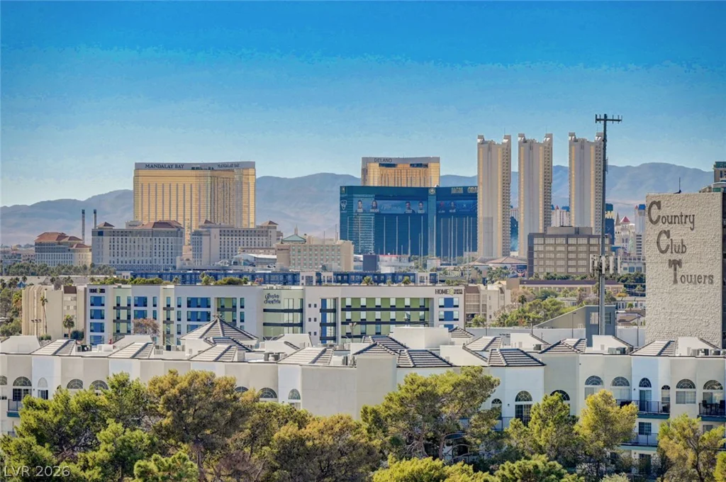 3111 Bel Air, Las Vegas, NV 89109