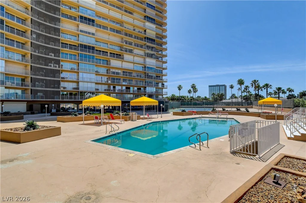 3111 Bel Air, Las Vegas, NV 89109