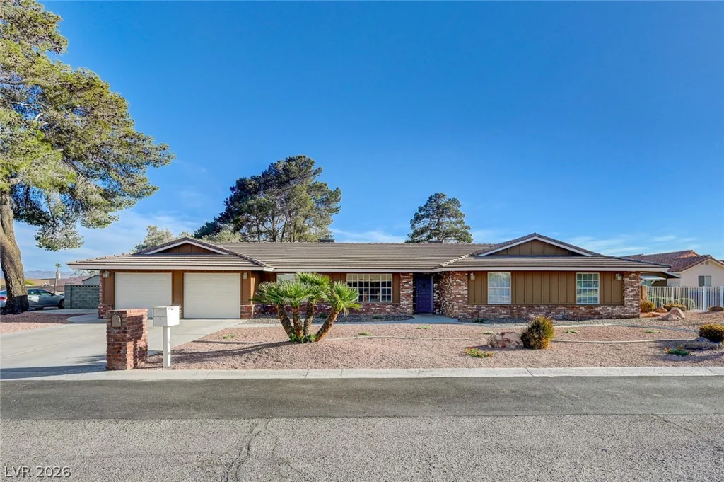 7145 Rogers, Las Vegas, NV 89118