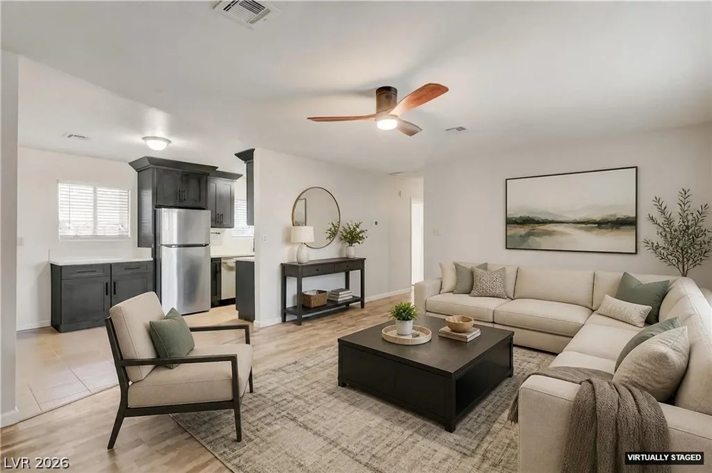 7145 Rogers, Las Vegas, NV 89118