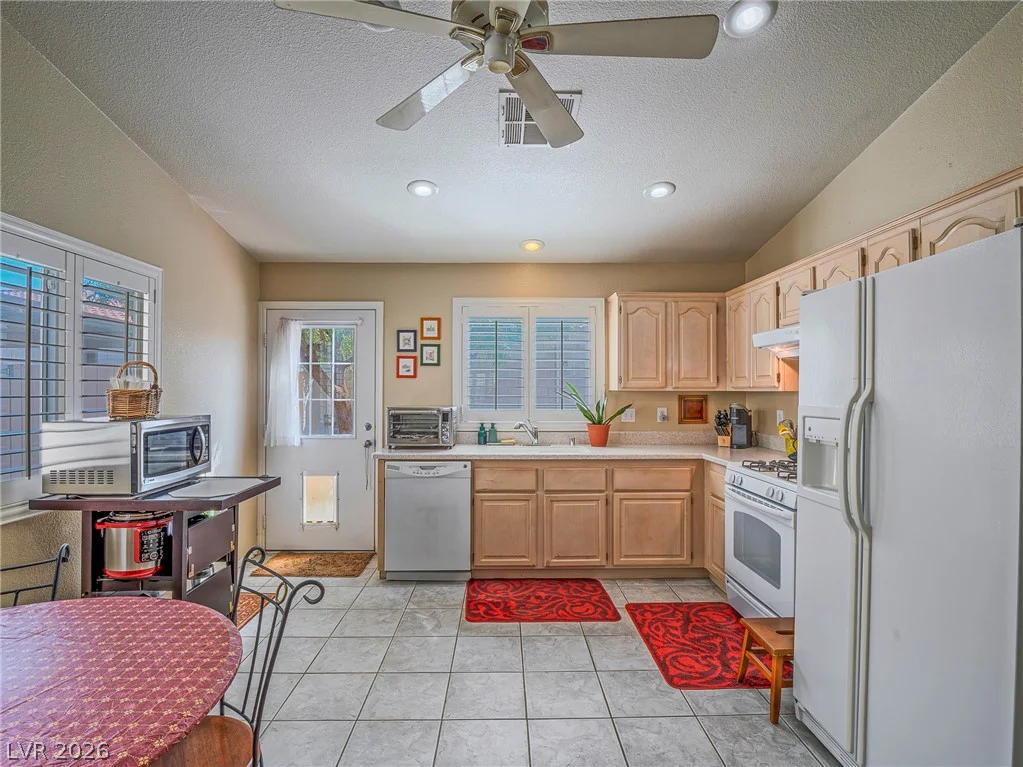 931 Horsethief Ranch, Las Vegas, NV 89123