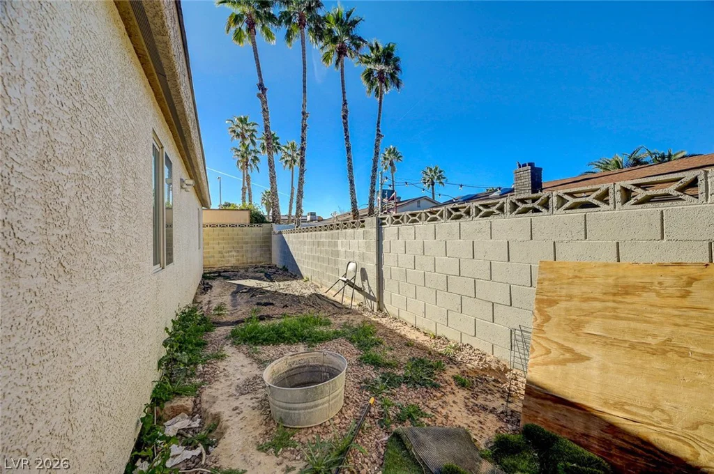 3620 Rawhide, Las Vegas, NV 89120