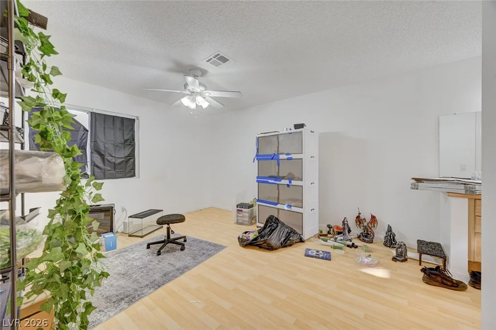 3620 Rawhide, Las Vegas, NV 89120