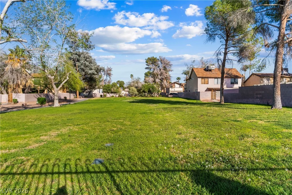 4870 Montara, Las Vegas, NV 89121