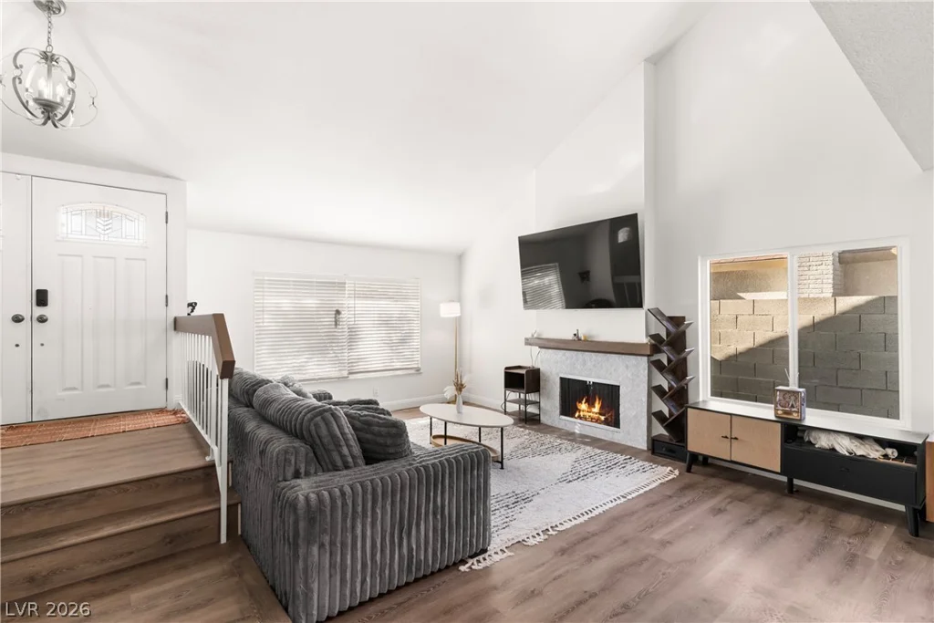 4870 Montara, Las Vegas, NV 89121
