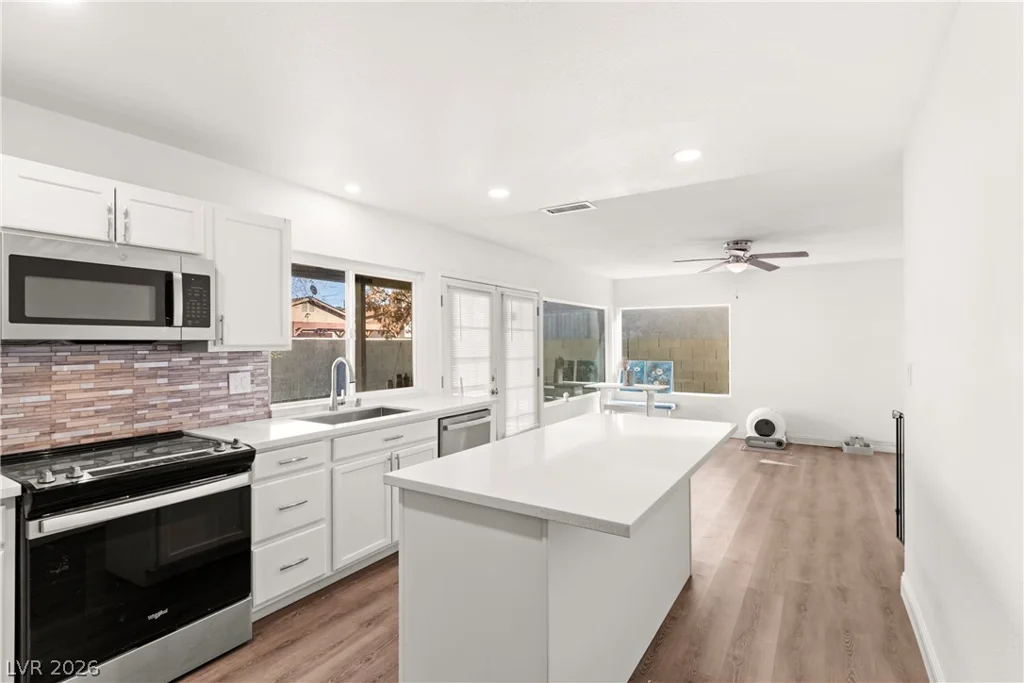 4870 Montara, Las Vegas, NV 89121