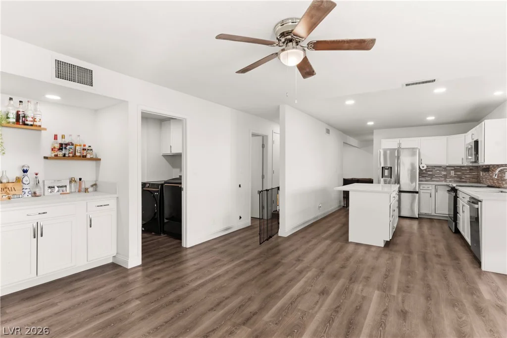 4870 Montara, Las Vegas, NV 89121