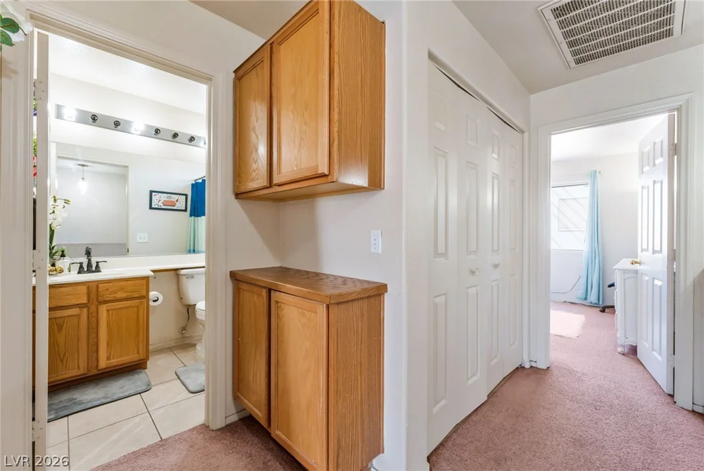 4803 Leadership, North Las Vegas, NV 89031