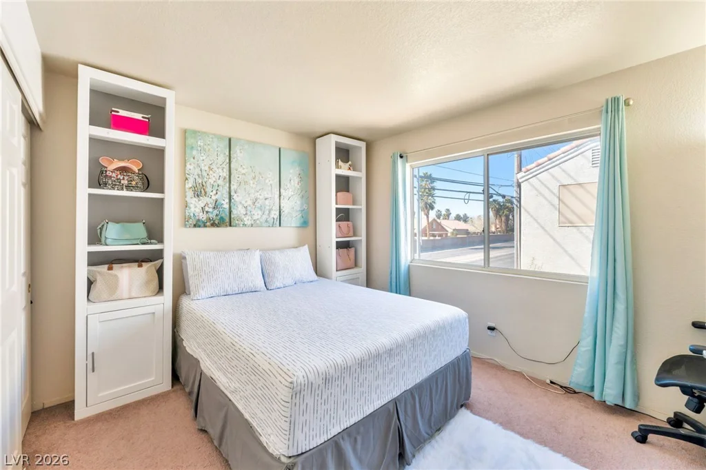 4803 Leadership, North Las Vegas, NV 89031