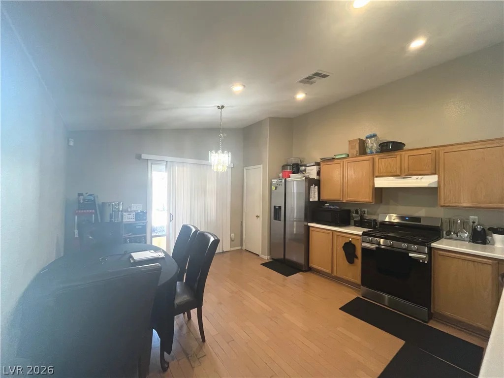 2828 Woodland Park, North Las Vegas, NV 89086