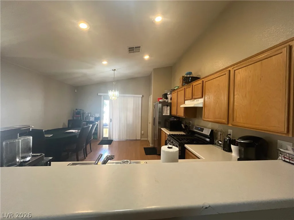 2828 Woodland Park, North Las Vegas, NV 89086