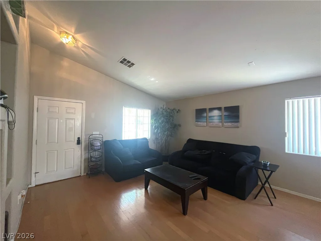 2828 Woodland Park, North Las Vegas, NV 89086