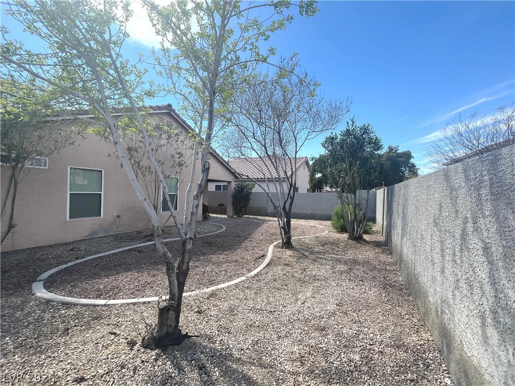 2828 Woodland Park, North Las Vegas, NV 89086