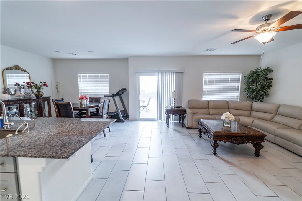 7711 Duran Harbor, North Las Vegas, NV 89084
