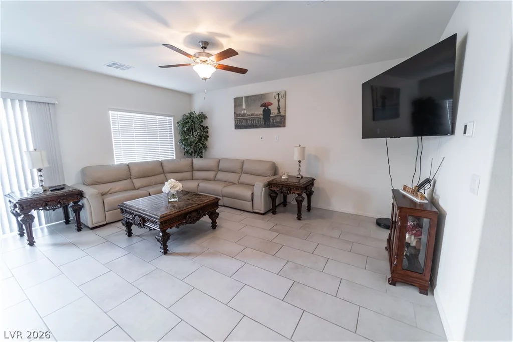 7711 Duran Harbor, North Las Vegas, NV 89084