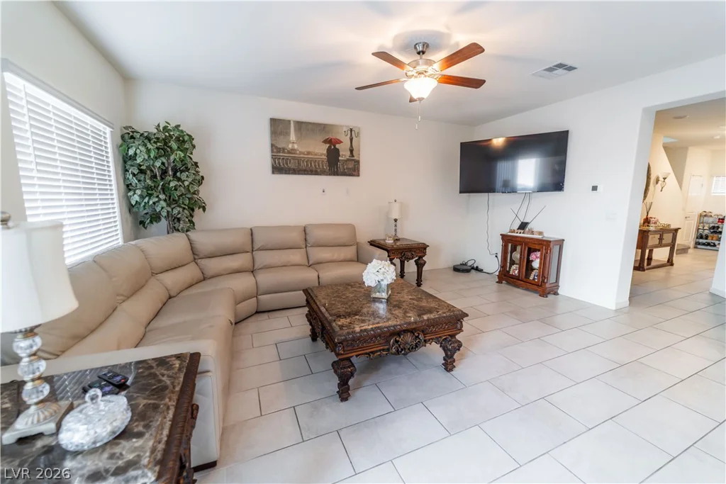 7711 Duran Harbor, North Las Vegas, NV 89084