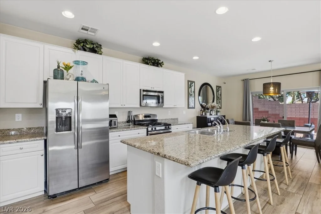7656 Albright Peak, Las Vegas, NV 89166