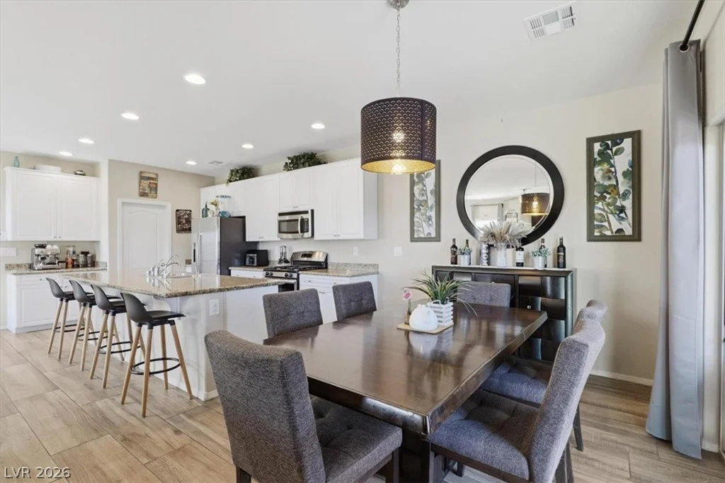 7656 Albright Peak, Las Vegas, NV 89166