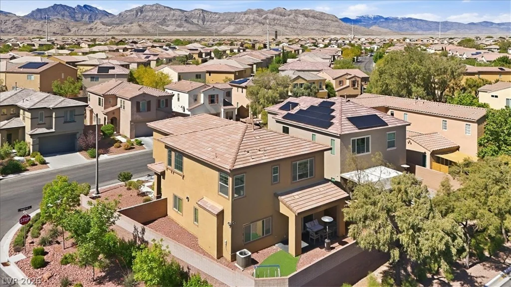 7656 Albright Peak, Las Vegas, NV 89166