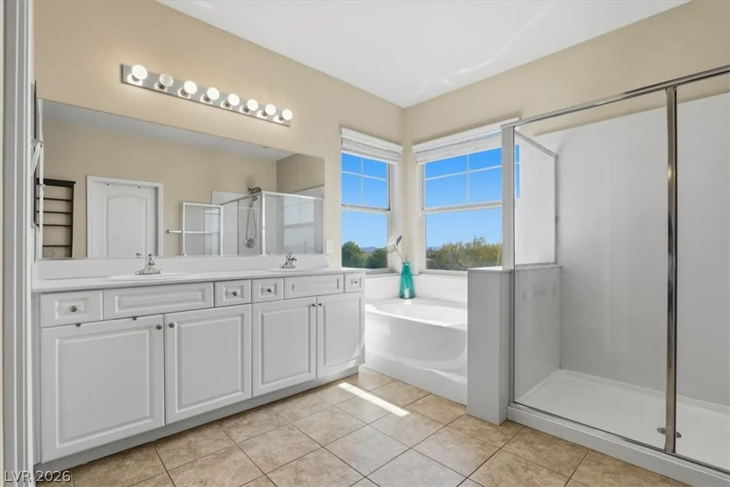 7656 Albright Peak, Las Vegas, NV 89166