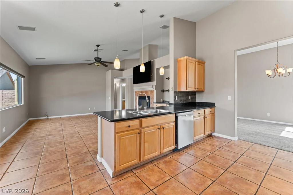 5657 New Seabury, Las Vegas, NV 89122