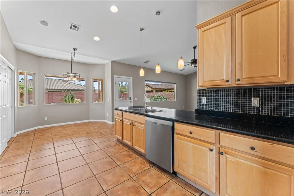 5657 New Seabury, Las Vegas, NV 89122