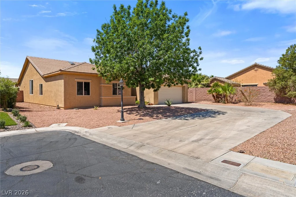 5657 New Seabury, Las Vegas, NV 89122