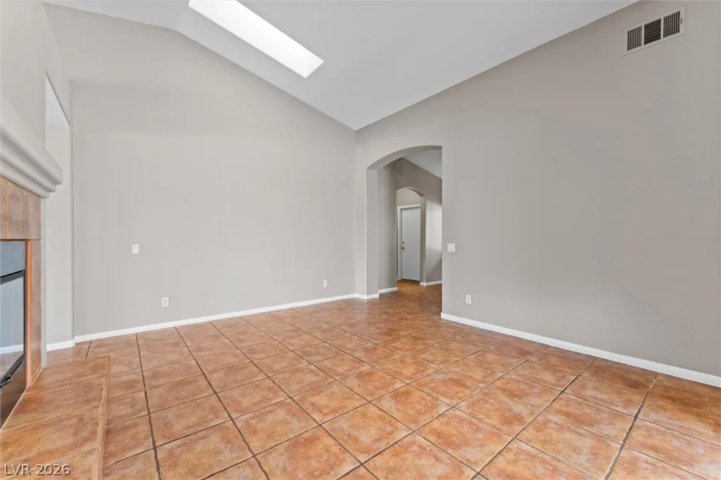 5657 New Seabury, Las Vegas, NV 89122