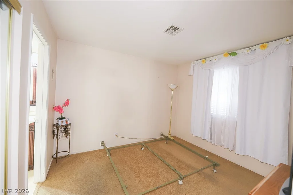2919 Saint Helena, Las Vegas, NV 89121