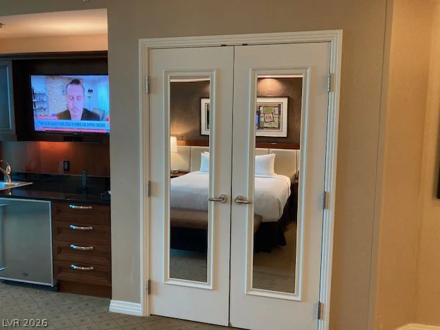 125 Harmon, Las Vegas, NV 89109