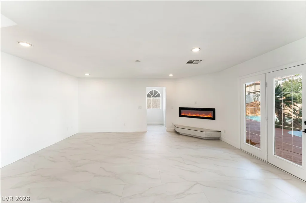 8640 Copper Ridge, Las Vegas, NV 89129