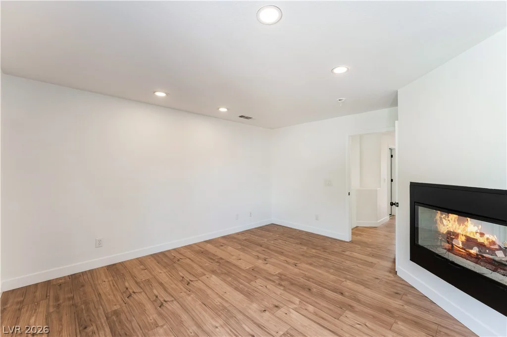 8640 Copper Ridge, Las Vegas, NV 89129
