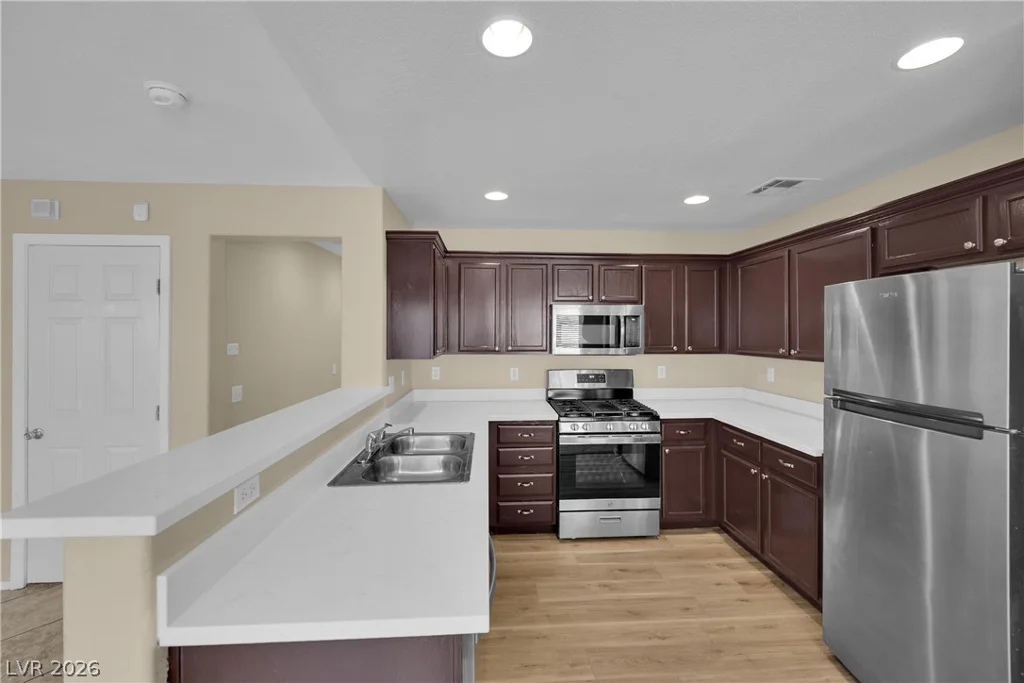 5989 Banbury Heights, Las Vegas, NV 89139