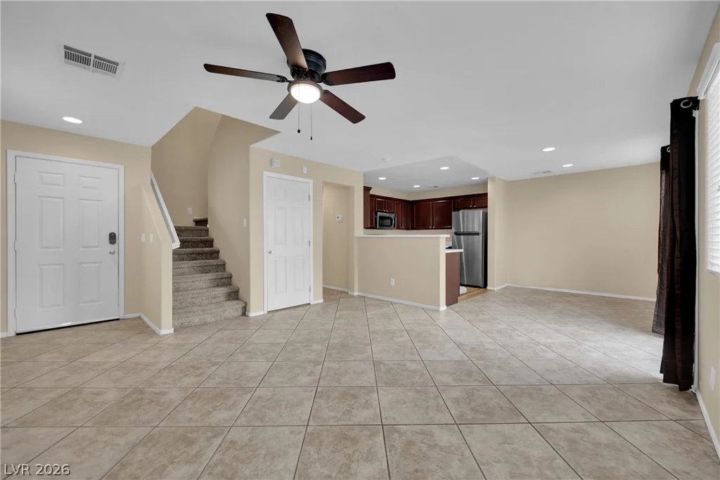 5989 Banbury Heights, Las Vegas, NV 89139