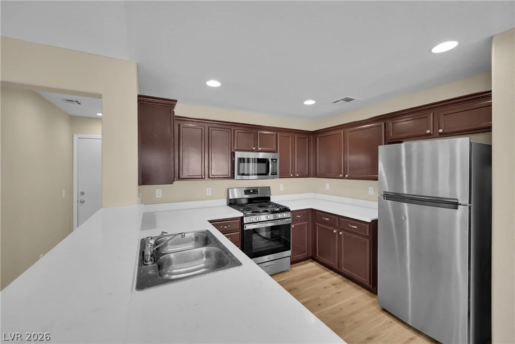 5989 Banbury Heights, Las Vegas, NV 89139