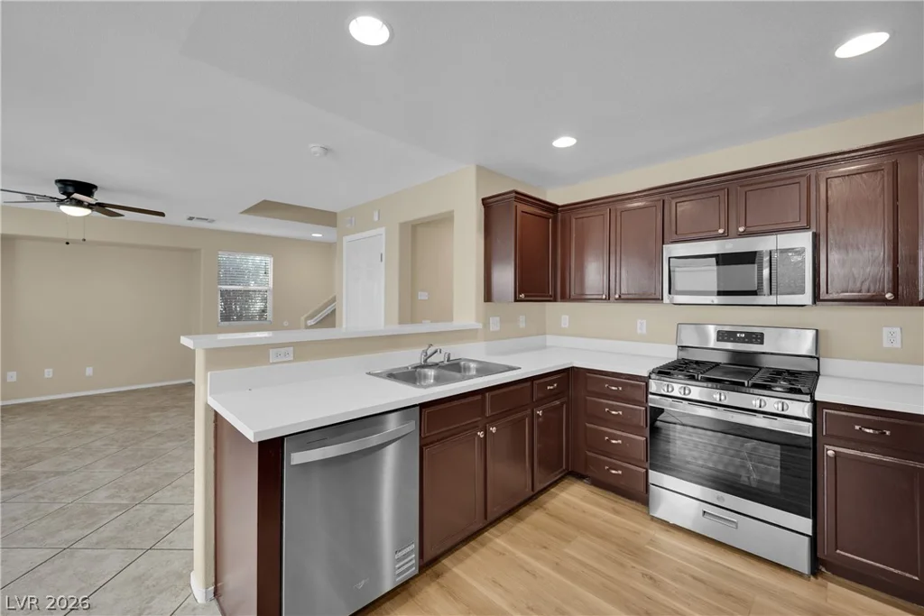 5989 Banbury Heights, Las Vegas, NV 89139