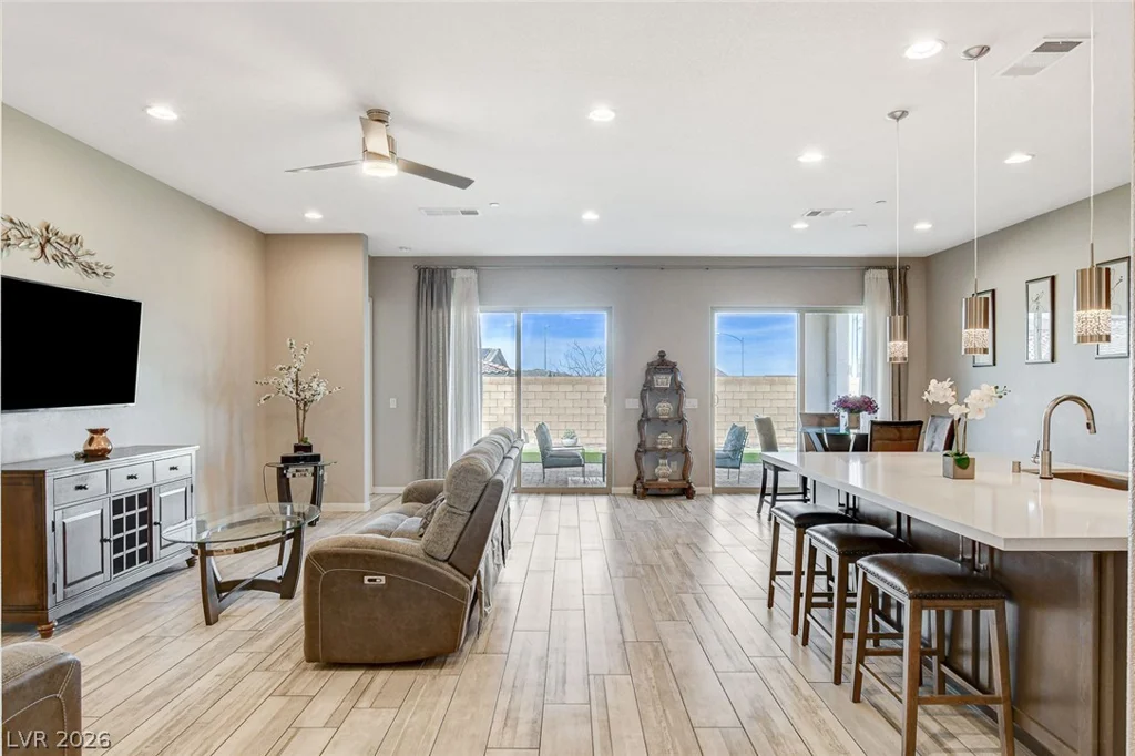 700 Omaggio, Henderson, NV 89011